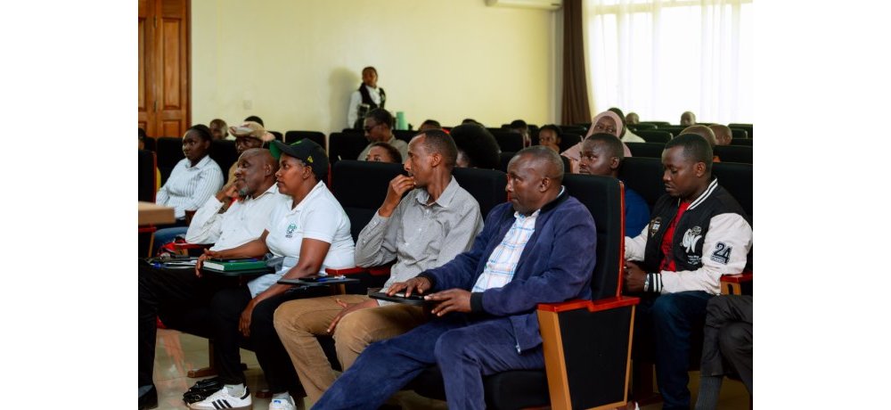 Old Mutual Insurance yahuguye abahinzi n’aborozi ku gushinganisha ibihingwa n’amatungo