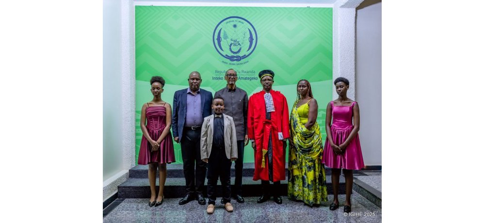 Perezida Kagame hamwe n’umuryango wa Dr. Ntete Jules Marius