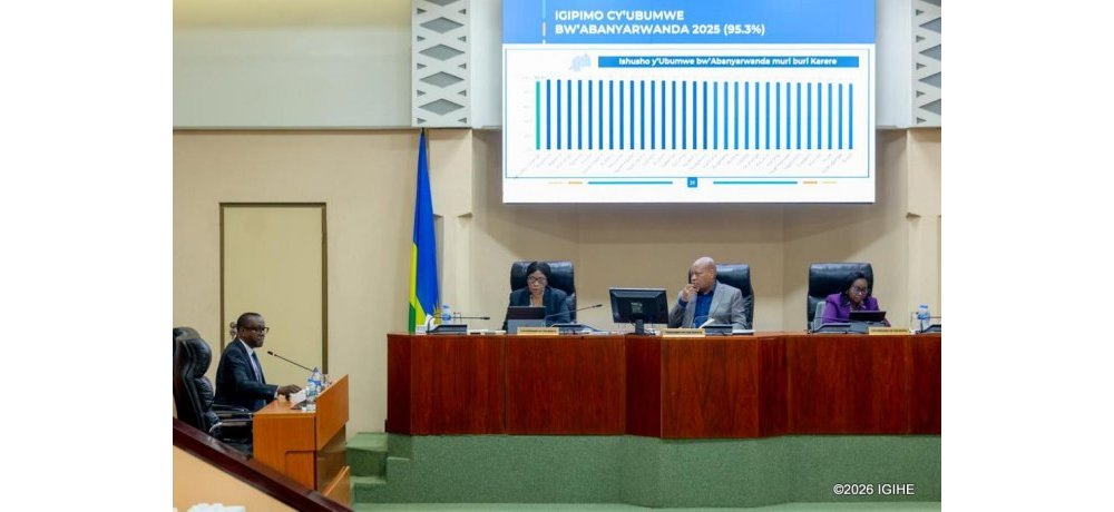 Minisitiri Dr. Bizimana yerekanye ko Politiki mbi yatanyije Abanyarwanda ku buryo bukomeye