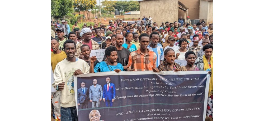 Impunzi z’Abanye-Congo zagaragaje uburyo Tshisekedi uyobora RDC akomeje guha urwaho abimakaje urwango ku Batutsi