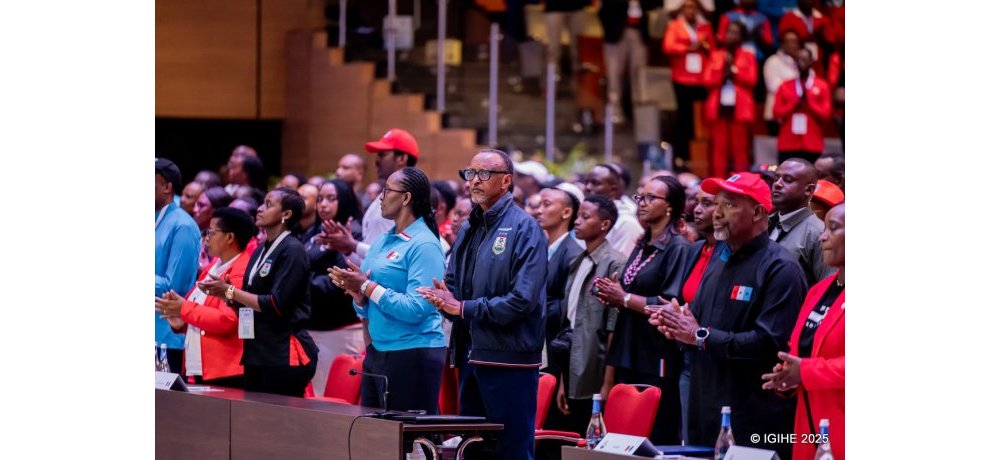Perezida Paul Kagame na Madamu Jeannette Kagame bitabiriye Inama Nkuru ya 17 y’Umuryango FPR-Inkotanyi