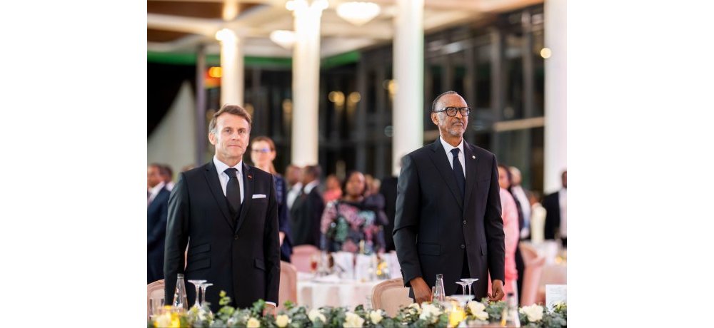 Perezida Kagame yari kumwe na Emmanuel Macron w’u Bufaransa muri uyu musangiro