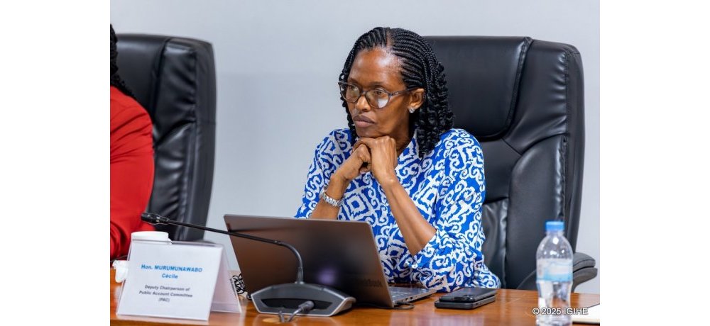 Visi Perezida wa Komisiyo, Murumunawabo Cecile, yavuze ko kuba habaho amakosa ntakurikiranwe nta kigaragaza ko azakosorwa