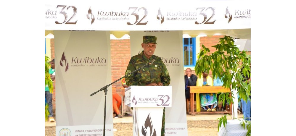 Umuyobozi wa Diviziyo ya Gatatu y’Ingabo z’u Rwanda ikorera mu Burengerazuba bw’igihugu, Gen Maj Eugene Nkubito yavuze ku mibanire yihariye ya Ingabire Victoire na FDLR
