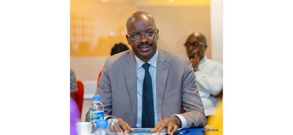  Twagirumukiza François yiyemeje kurushaho gukangurira abacuruzi gukora amasaha 24