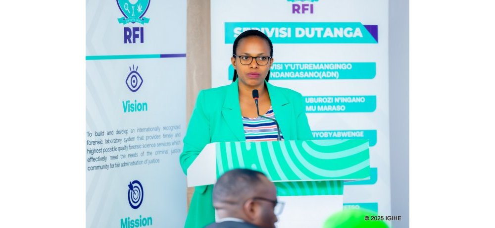 Umuyobozi w’Akarere ka Gakenke, Vestine Mukandayisenga, yavuze ko ubu bagiye gusobanurira abaturage byinshi ku mikorere ya RFI