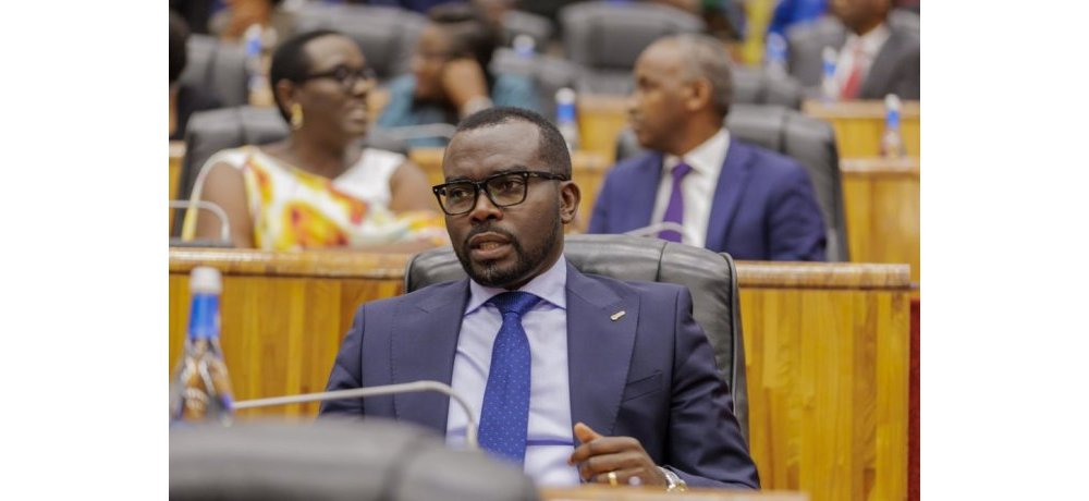 Minisitiri Sebahizi yavuze ko u Rwanda rwafashe ingamba zizatuma ibikomoka kuri peteroli bitabura muri ibi bihe by’intambara